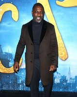 Idris Elba Longsleeve T-shirt #3936078