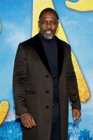 Idris Elba Longsleeve T-shirt #3936097