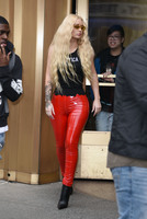 Iggy Azalea Sweatshirt #3211948