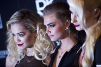 Iggy Azalea Sweatshirt #3254043