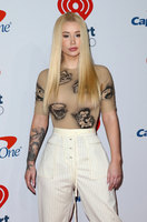 Iggy Azalea longsleeve t-shirt #3724522