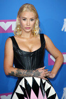 Iggy Azalea longsleeve t-shirt #3758175