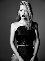 Iggy Azalea Sweatshirt #3816666