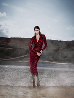 Isabeli Fontana Longsleeve T-shirt #2377844