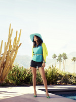 Isabeli Fontana Longsleeve T-shirt #2377858