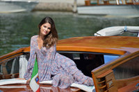 Isabeli Fontana mug #G1552827