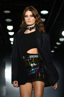 Isabeli Fontana mug #G2413177