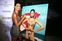 Isabeli Fontana Longsleeve T-shirt #3891037