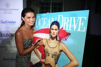 Isabeli Fontana hoodie #3891047