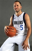 J.J. Barea longsleeve t-shirt #3372409