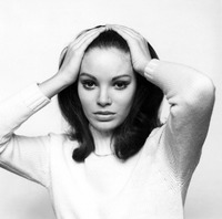 Jaclyn Smith t-shirt #2603437