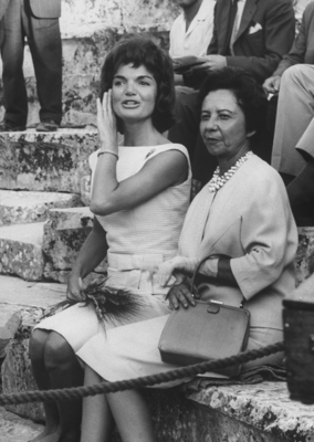 Jacqueline Kennedy Onassis Poster 2603133