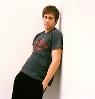 Jake Gyllenhaal Longsleeve T-shirt #2217096