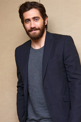 Jake Gyllenhaal tote bag #G562304