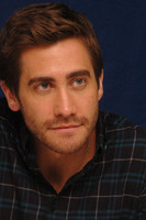 Jake Gyllenhaal Sweatshirt #2250237