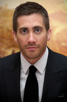 Jake Gyllenhaal tote bag #G586610
