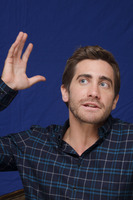 Jake Gyllenhaal Sweatshirt #2444027