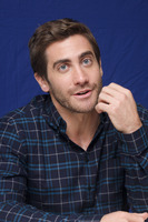 Jake Gyllenhaal Longsleeve T-shirt #2444036