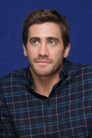 Jake Gyllenhaal Sweatshirt #2488461