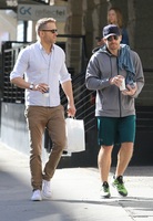Jake Gyllenhaal Longsleeve T-shirt #2829673