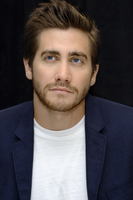 Jake Gyllenhaal Sweatshirt #3625962