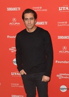Jake Gyllenhaal Sweatshirt #3759584