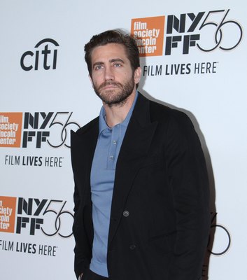 Jake Gyllenhaal tote bag #G2376840