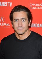 Jake Gyllenhaal Sweatshirt #3759600