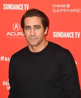 Jake Gyllenhaal Sweatshirt #3759657