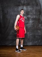 Jakob Poeltl Longsleeve T-shirt #3437139