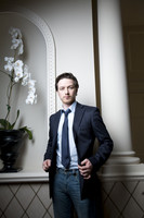 James McAvoy Longsleeve T-shirt #2123285