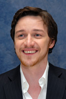 James McAvoy t-shirt #2243212