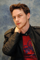 James Mcavoy Sweatshirt #2401613