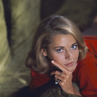 Jane Fonda magic mug #G445310
