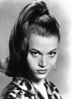 Jane Fonda Longsleeve T-shirt #2602526