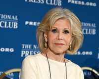 Jane Fonda Sweatshirt #3917920