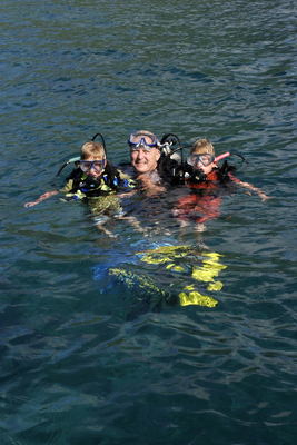 Jane Seymour & James Keach posters