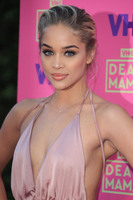 Jasmine Sanders tote bag #G1334158