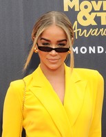 Jasmine Sanders tote bag #G1559943