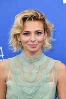 Jasmine Trinca longsleeve t-shirt #3302841