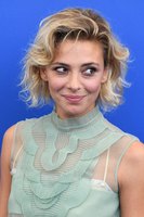 Jasmine Trinca mug #G1544990