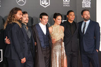 Jason Momoa Sweatshirt #2915094