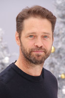 Jason Priestley t-shirt #2924364