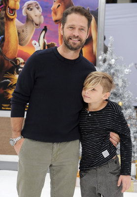 Jason Priestley posters