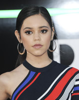 Jenna Ortega Longsleeve T-shirt #3202689