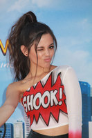 Jenna Ortega Longsleeve T-shirt #3279496