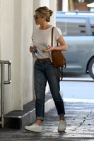 Jennifer Aniston mug #G1024923