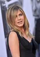 Jennifer Aniston Longsleeve T-shirt #3295819