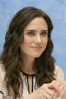 Jennifer Connelly Longsleeve T-shirt #2264431
