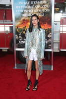 Jennifer Connelly Longsleeve T-shirt #2800721